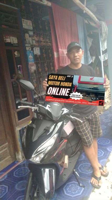 Pelanggan Honda Borobudur beli motor online, diantar ke rumah