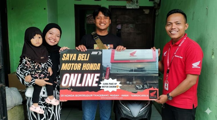 Pelanggan Honda Borobudur beli motor online, diantar ke rumah