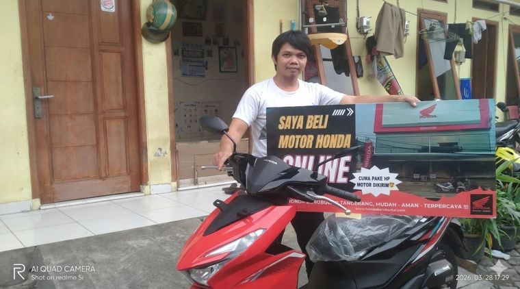Pelanggan Honda Borobudur beli motor online, diantar ke rumah