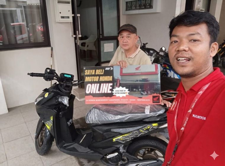 Pelanggan Honda Borobudur beli motor online, diantar ke rumah