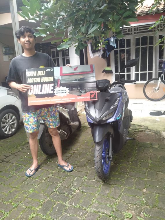 Pelanggan Honda Borobudur beli motor online, diantar ke rumah