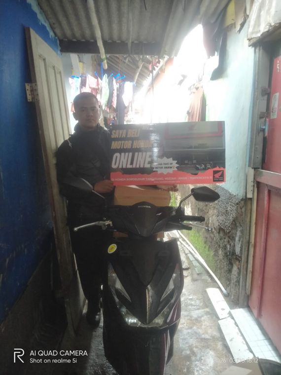 Pelanggan Honda Borobudur beli motor online, diantar ke rumah
